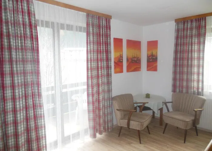 Moser Homestay szállás *